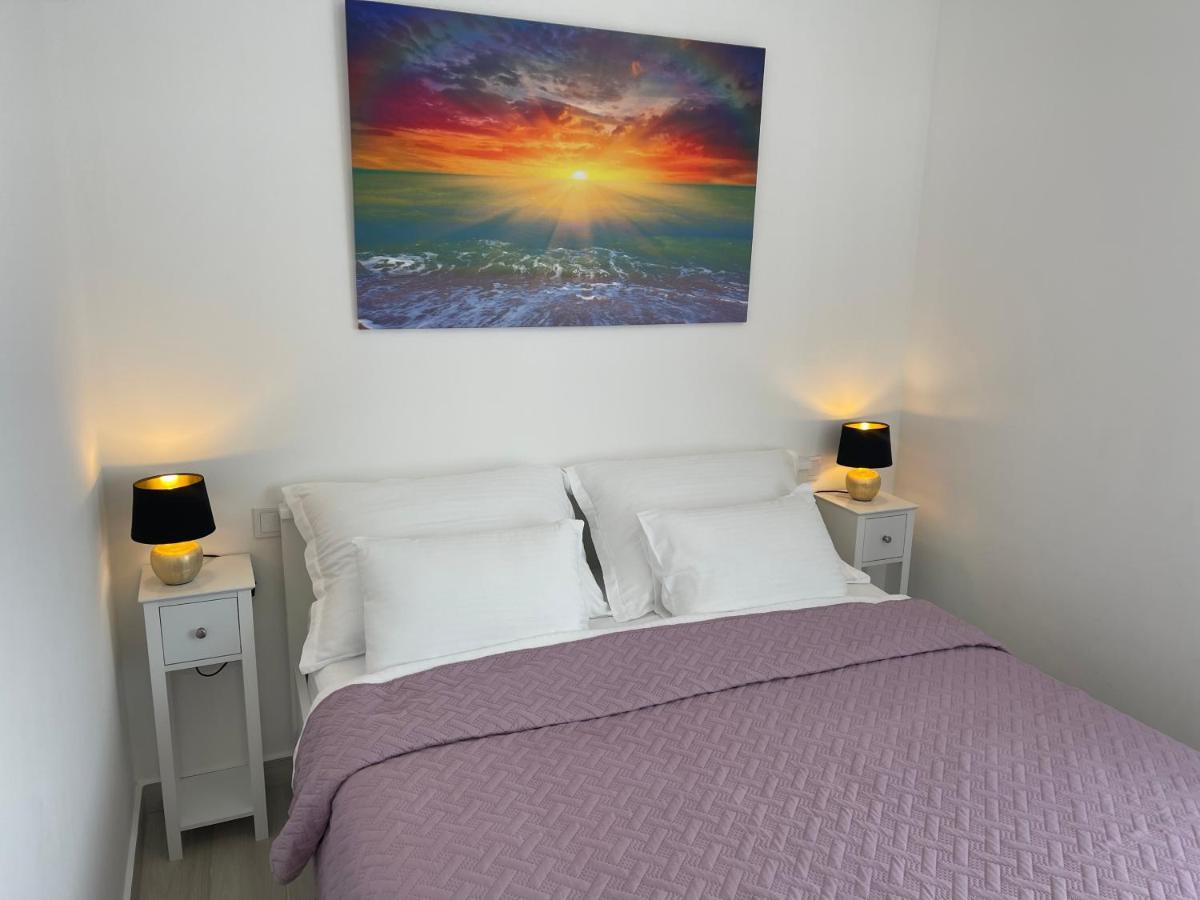 Sunset Beach 11 Apartment Zadar