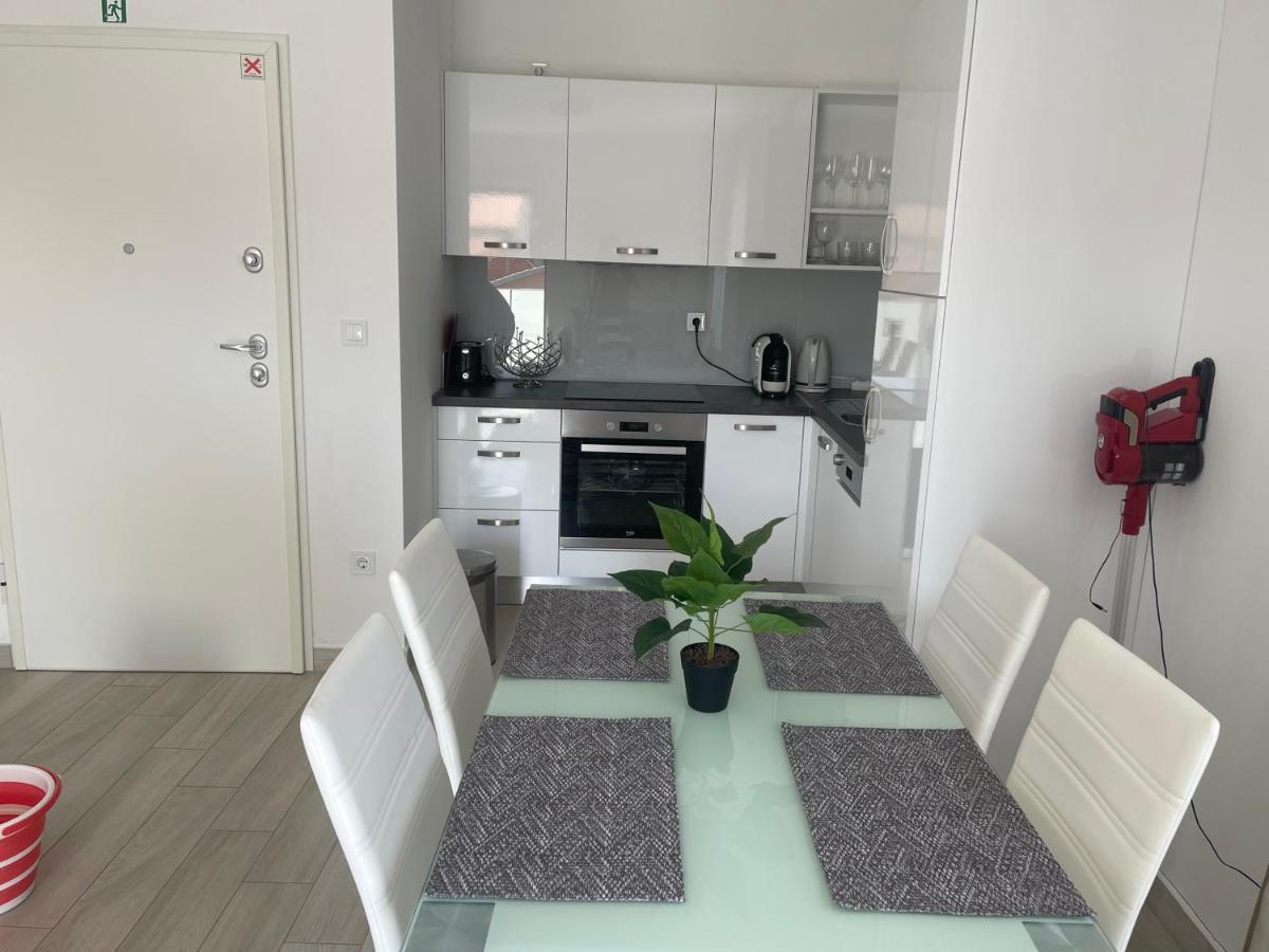 Sunset Beach 11 Apartment *